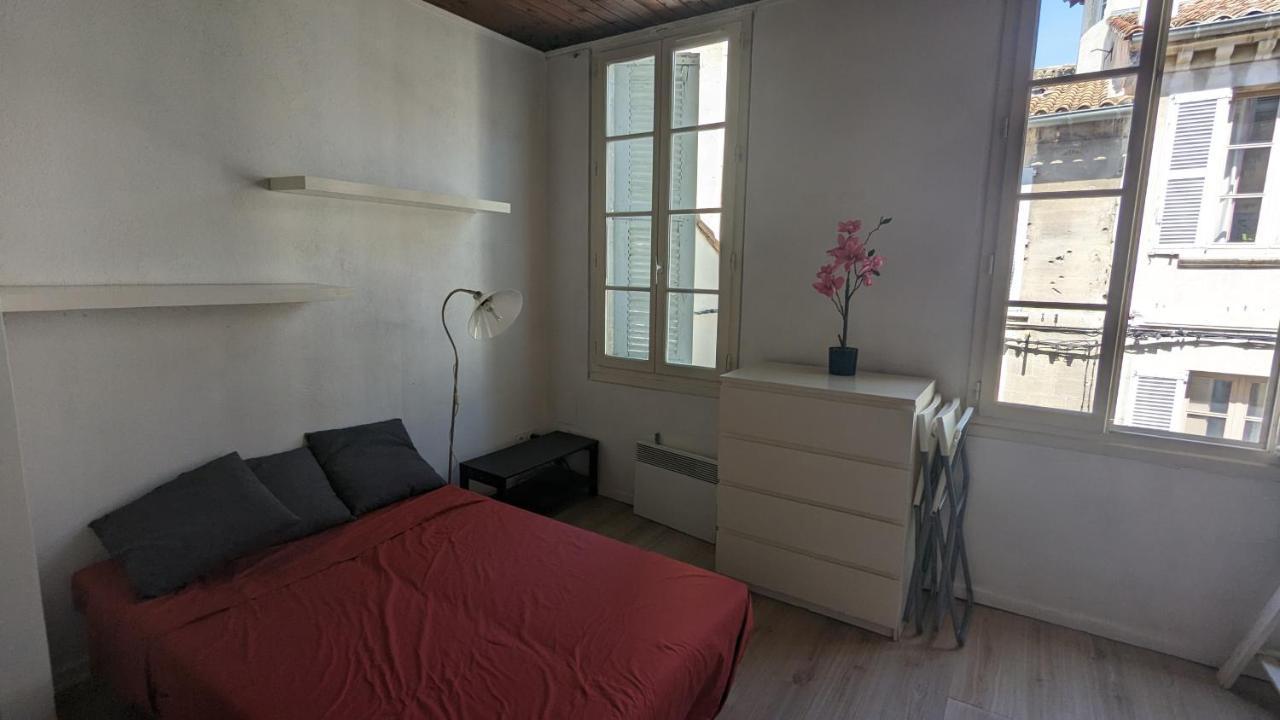 Hypercentre, Place Pie, Residence Amphoux Charmants Appartements Ou Studio Proche De La Gare Parkings Et Palais Des Papes أفينيون المظهر الخارجي الصورة